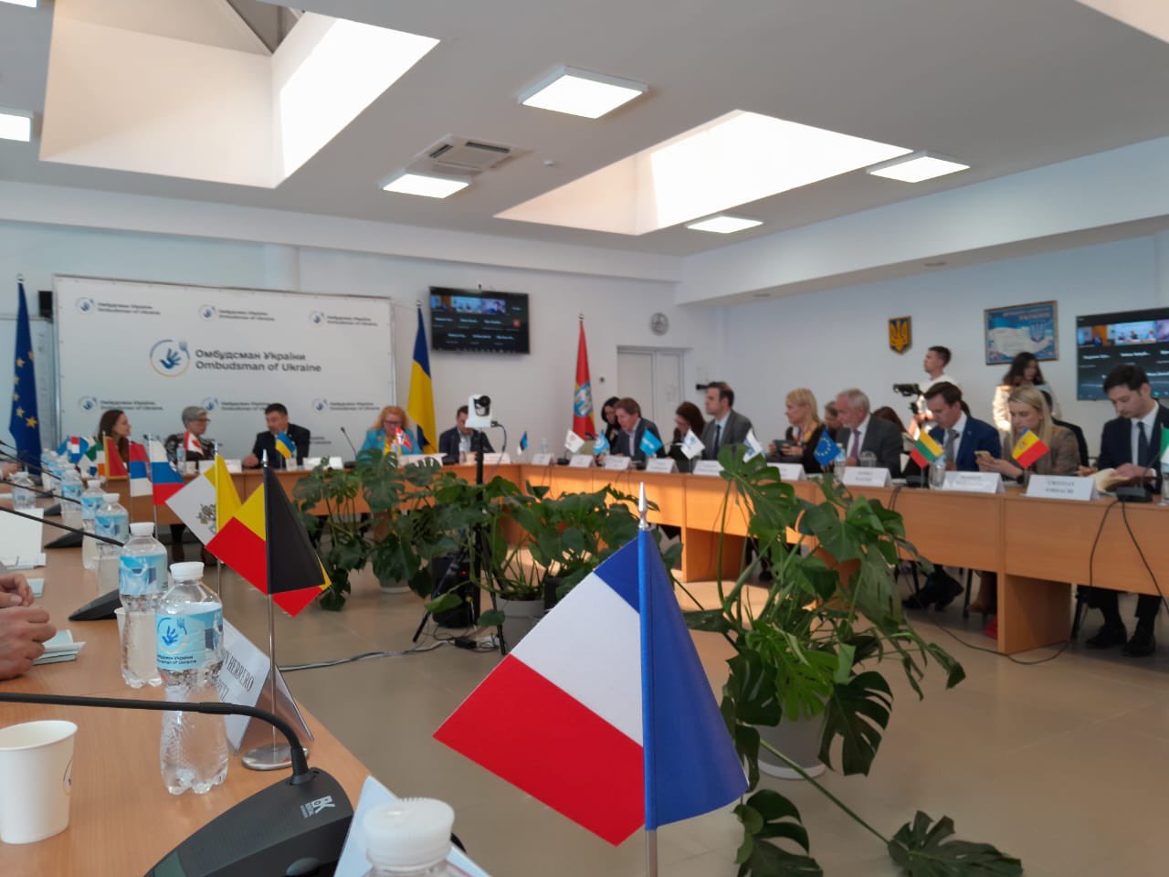 Meeting in Zhytomyr on human dimension of peace plan