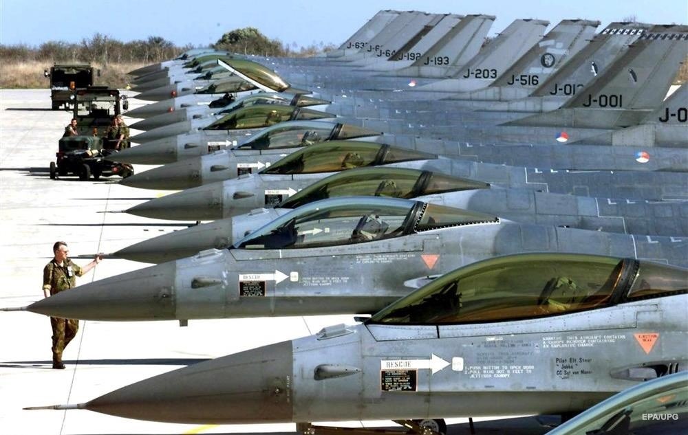 Netherlands delivers new batch of F-16s to Ukraine