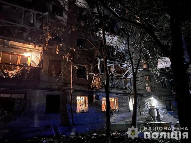 Russia hits Zaporizhzhia with guided bombs