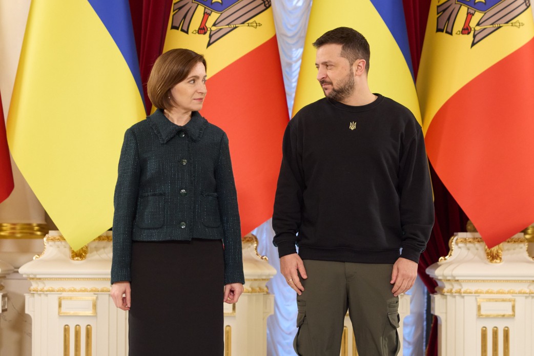 Zelensky offers Moldova Ukrainian coal for Transnistria