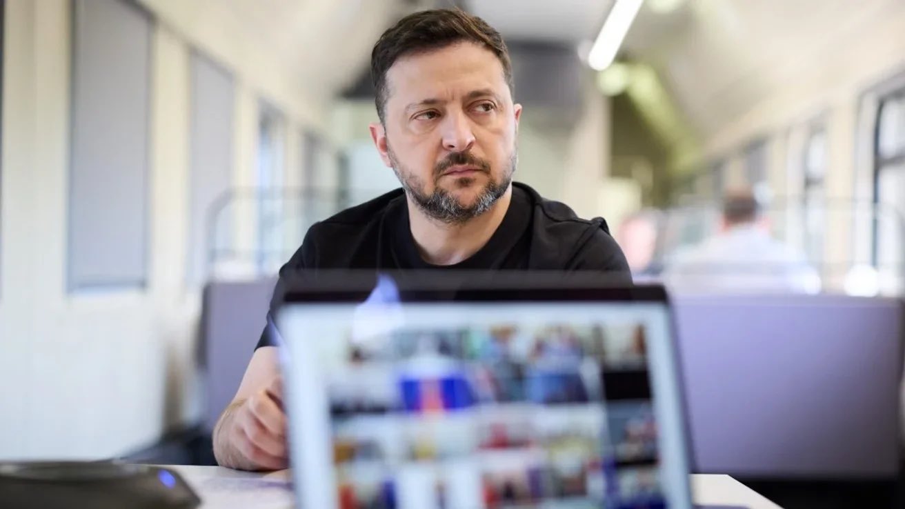 Zelensky: Iran war diverts attention from Ukraine, waiting risky