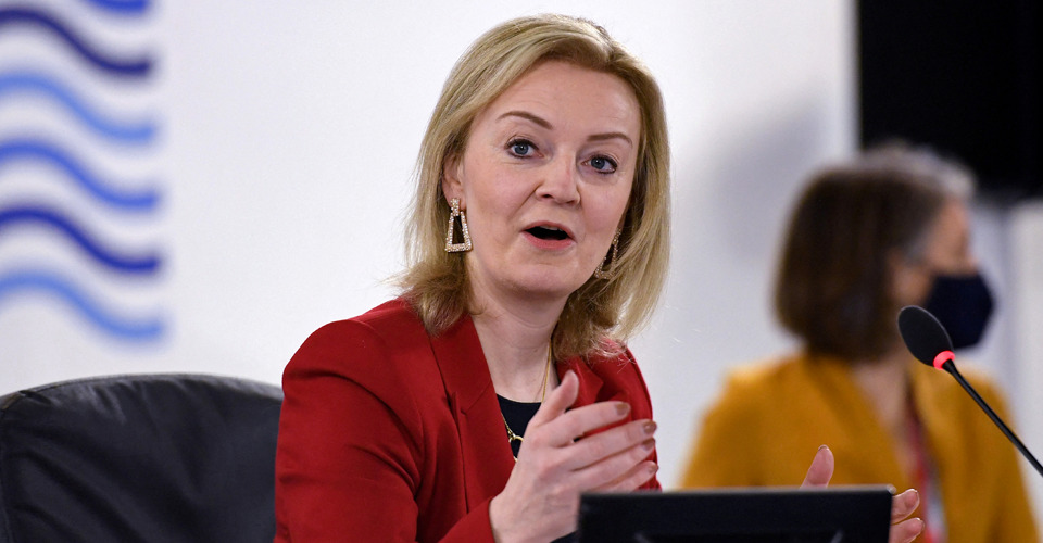 London will sanction Russia until it withdraws troops from Ukraine, says Truss