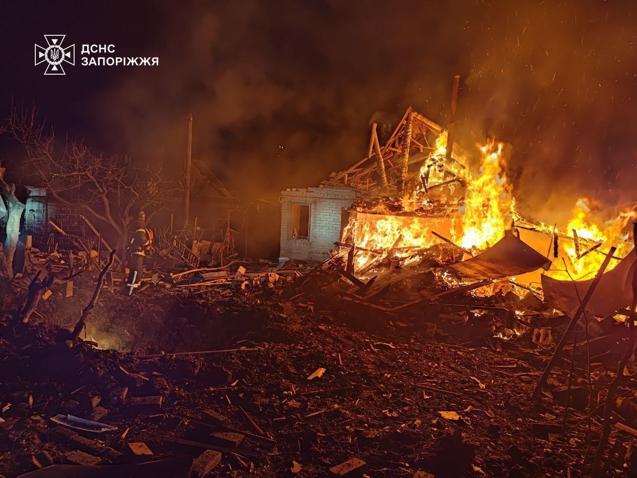 Russian attack on Zaporizhzhia damages 40 homes, injures two civilians