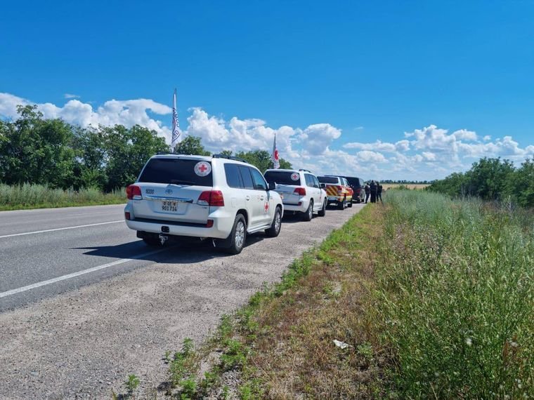 Ukraine returns bodies of 30 defenders