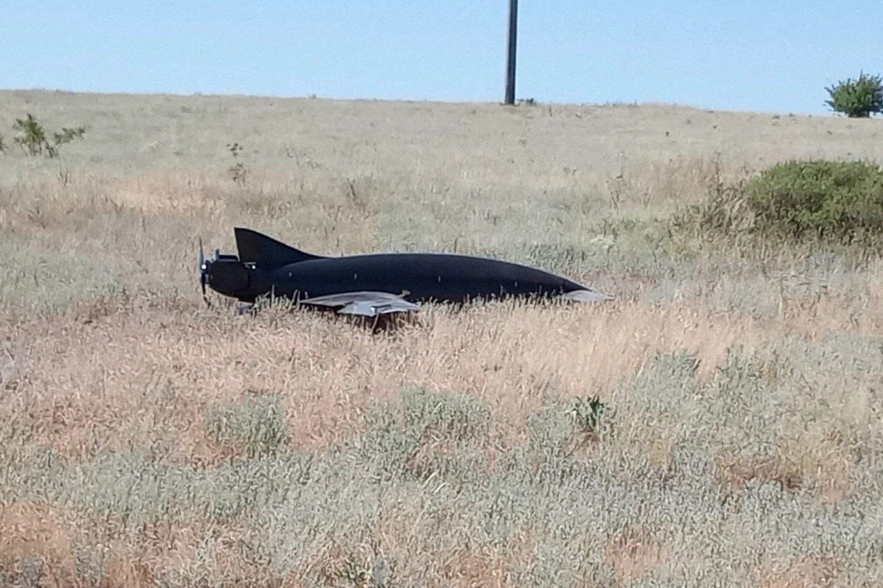 Russian report: black Beaver kamikaze UAV lands in Volgograd