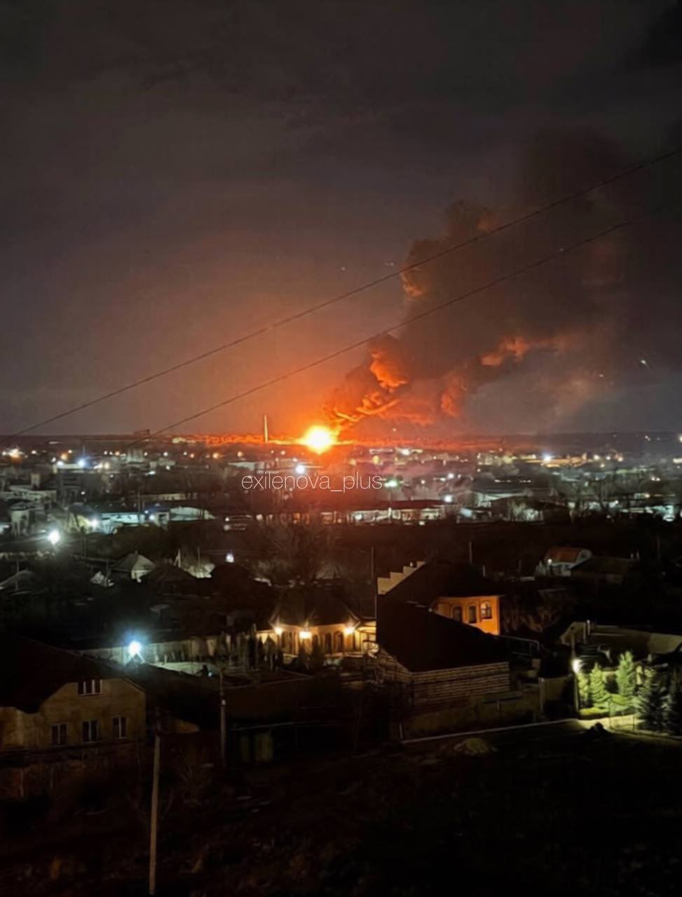 Major fire in Luhansk after Ukrainian strike