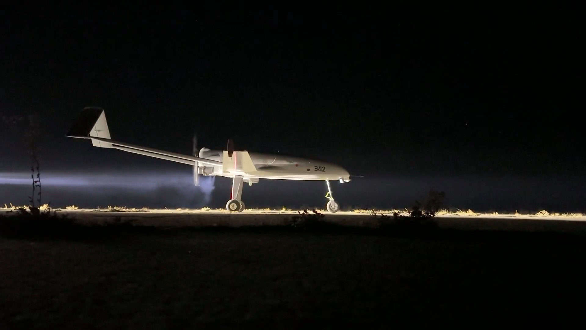 100% Ukrainian-made drones strike Russia