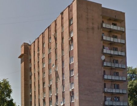 Dégâts après bombardement russe à Kharkiv