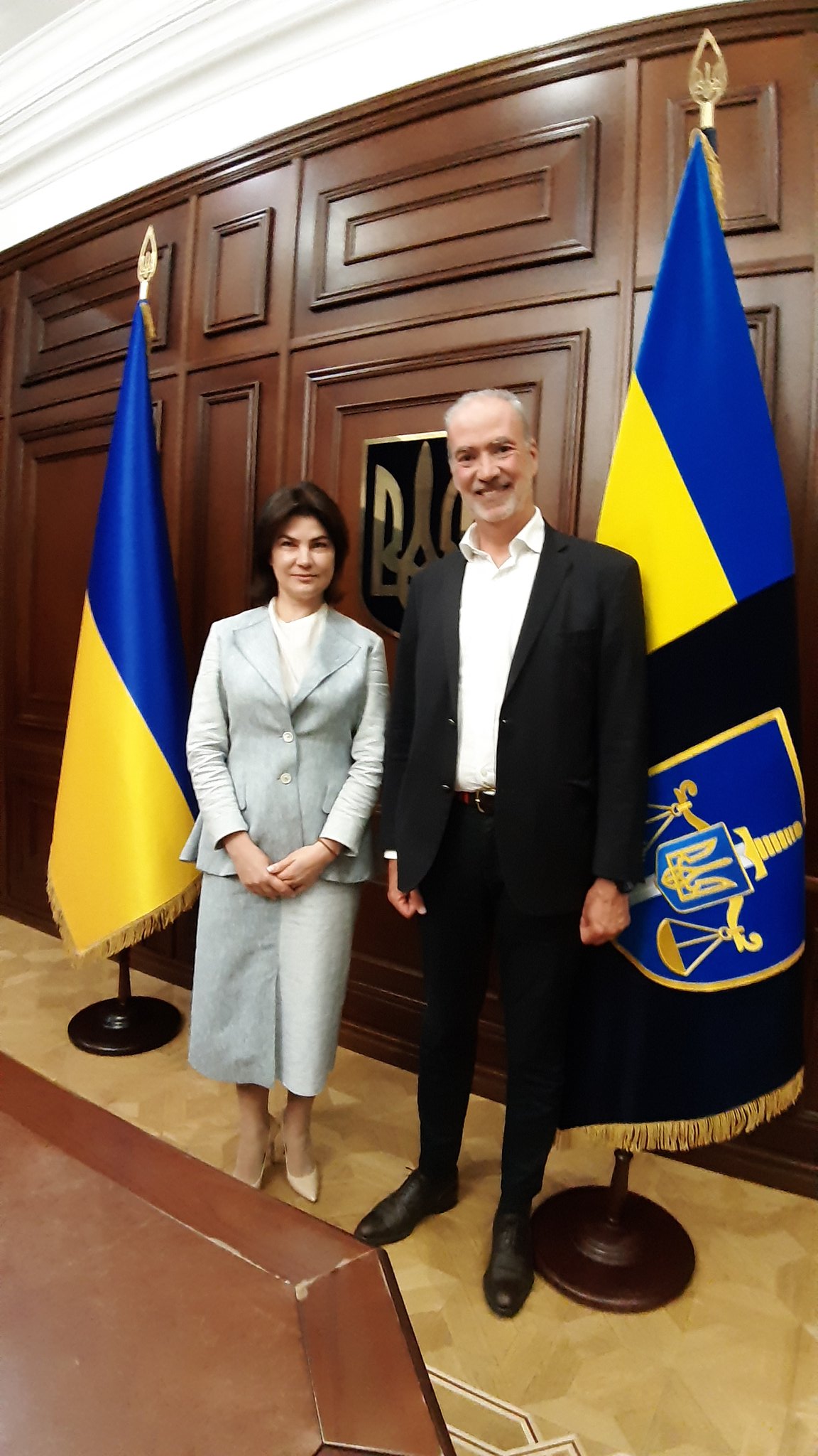 Franco-Ukrainian Cooperation Against War Crimes