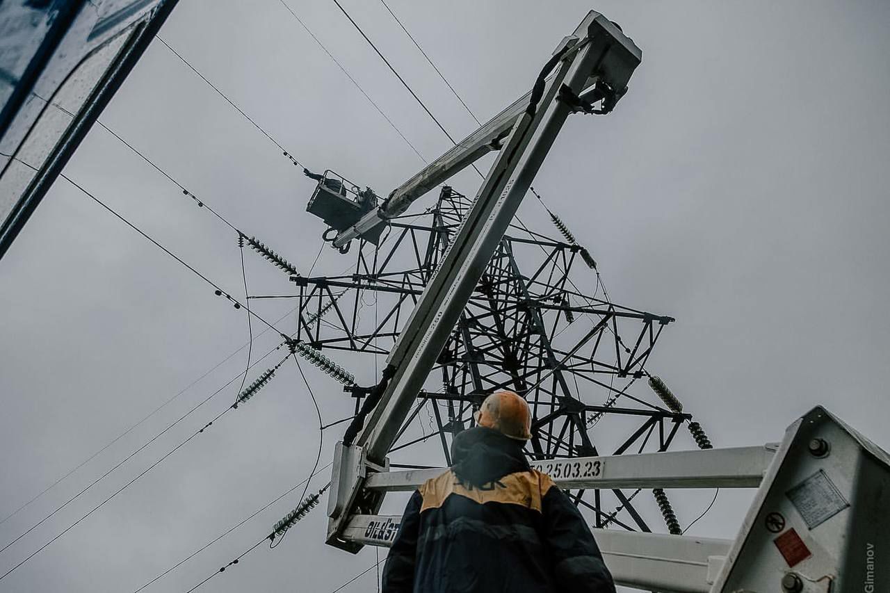 Enemy attacked energy facilities in Chernihiv and Zhytomyr regions, reports Ukrenergo