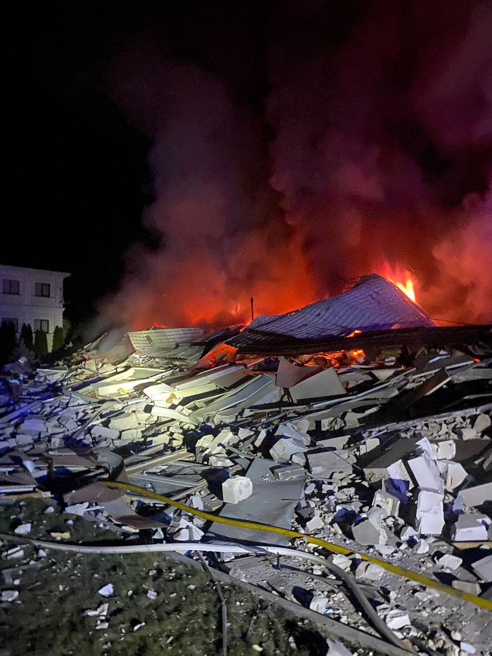Putin forces drone attack destroys Kremenchuk facility, damages homes