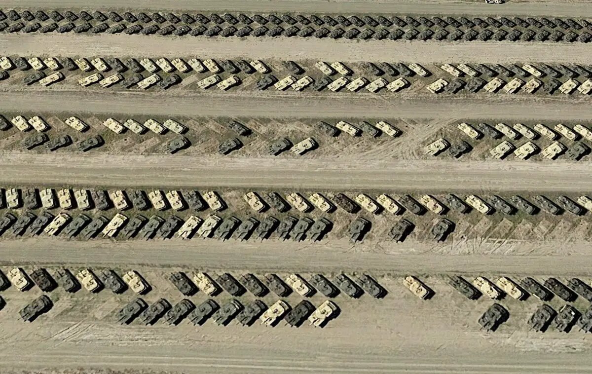 US Running Out of Weapons for Ukraine? Abrams Tank Numbers Questioned