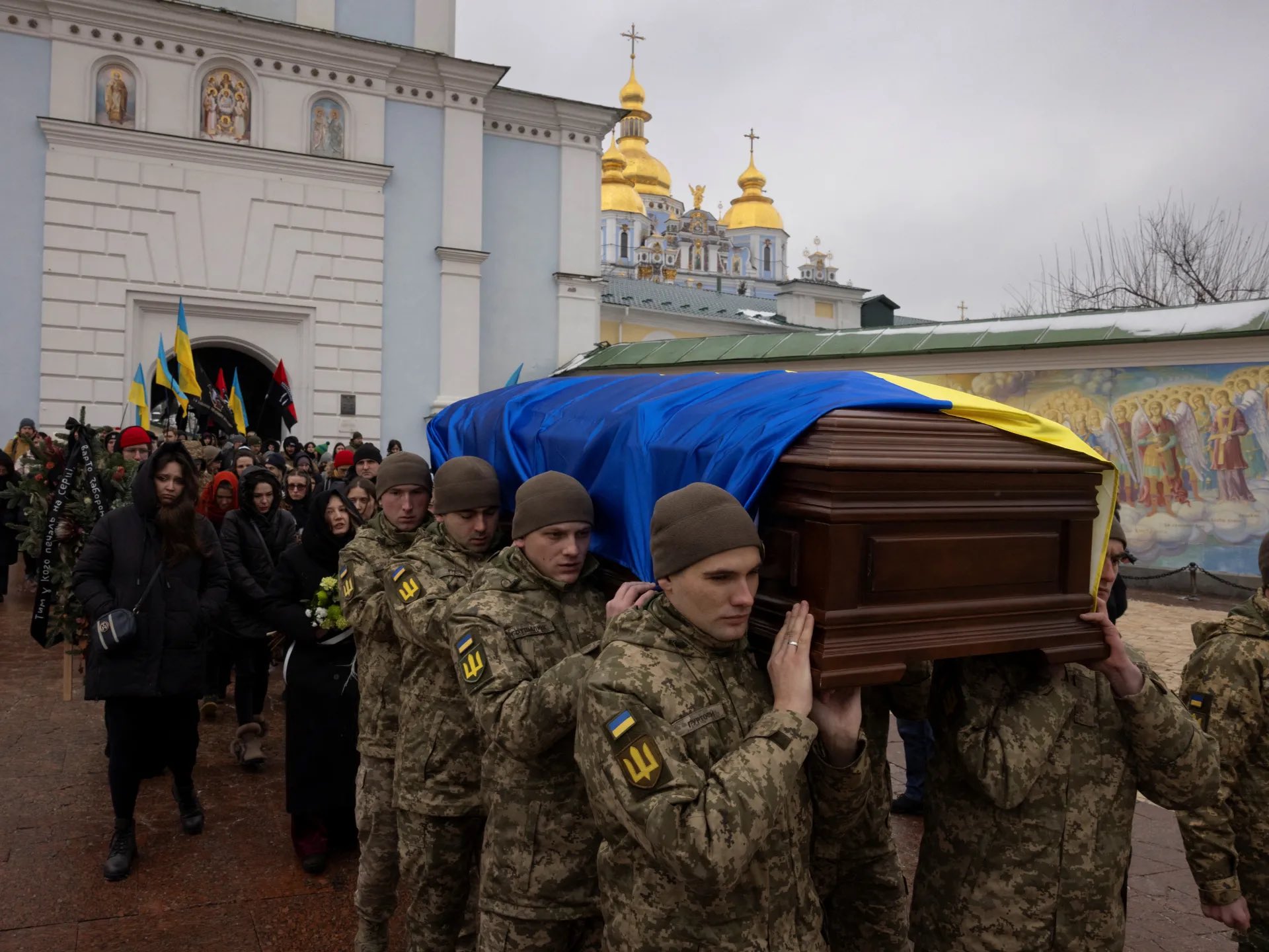 Ukraine lost 60,000-100,000 soldiers killed, 400,000 wounded