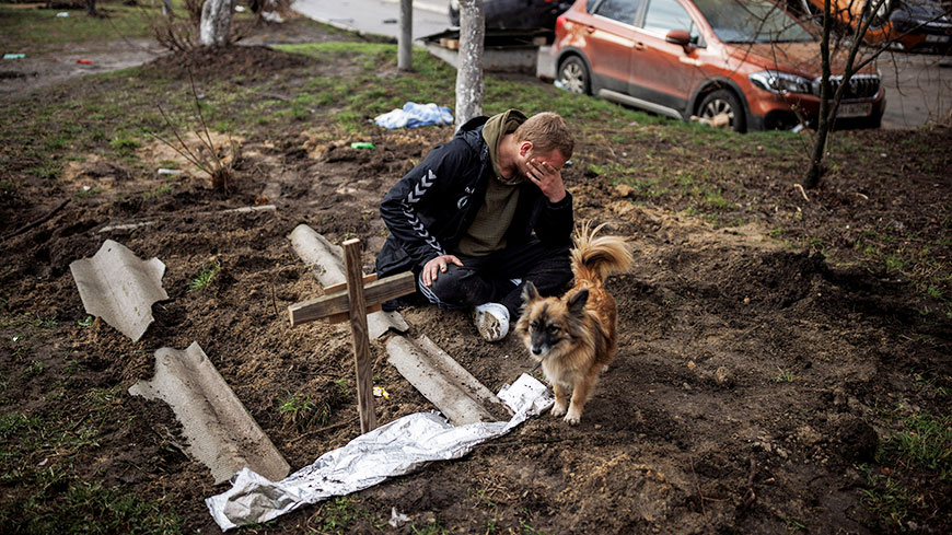 Zelensky: Ukraine won’t give up territory, ready to fight in Donbas