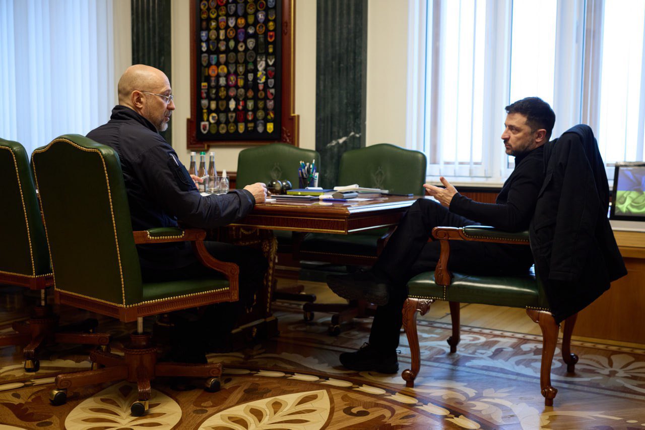 Zelenskyy announces defense plan change