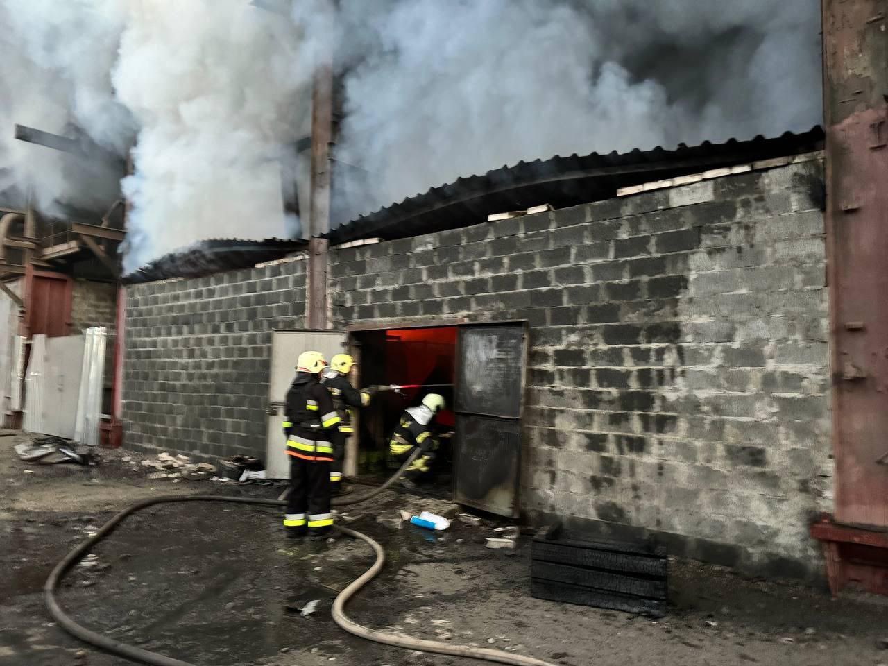 Russian attacks cut Kherson’s power supply