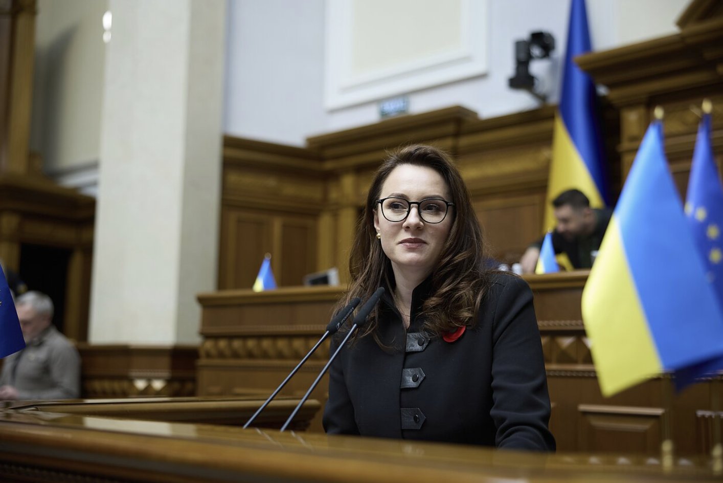 Ukraine Parliament Approves 13 New Ministers