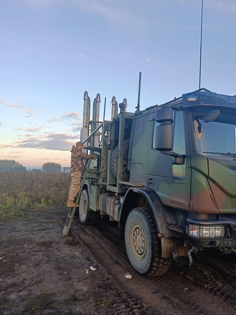First photo of German IRIS-T SLS launcher in Ukraine