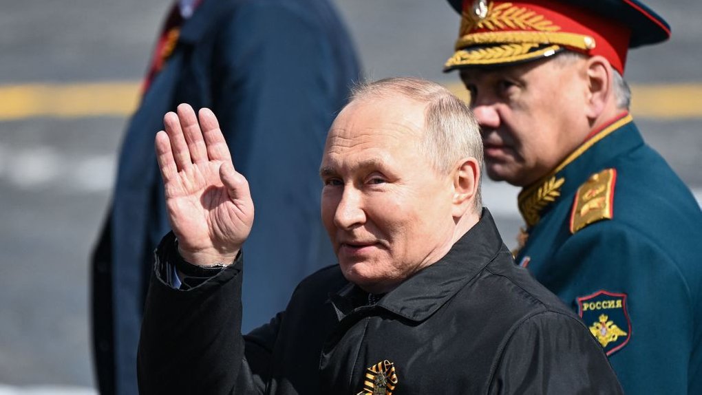 Putin allows 14-year-olds to be sent to work