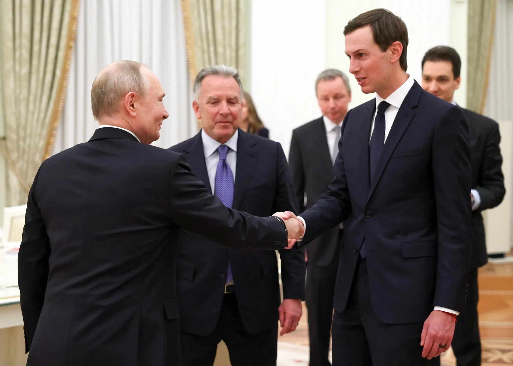 Zelenskyy Calls US Envoys’ Moscow Visit Without Kyiv ‘Disrespectful’