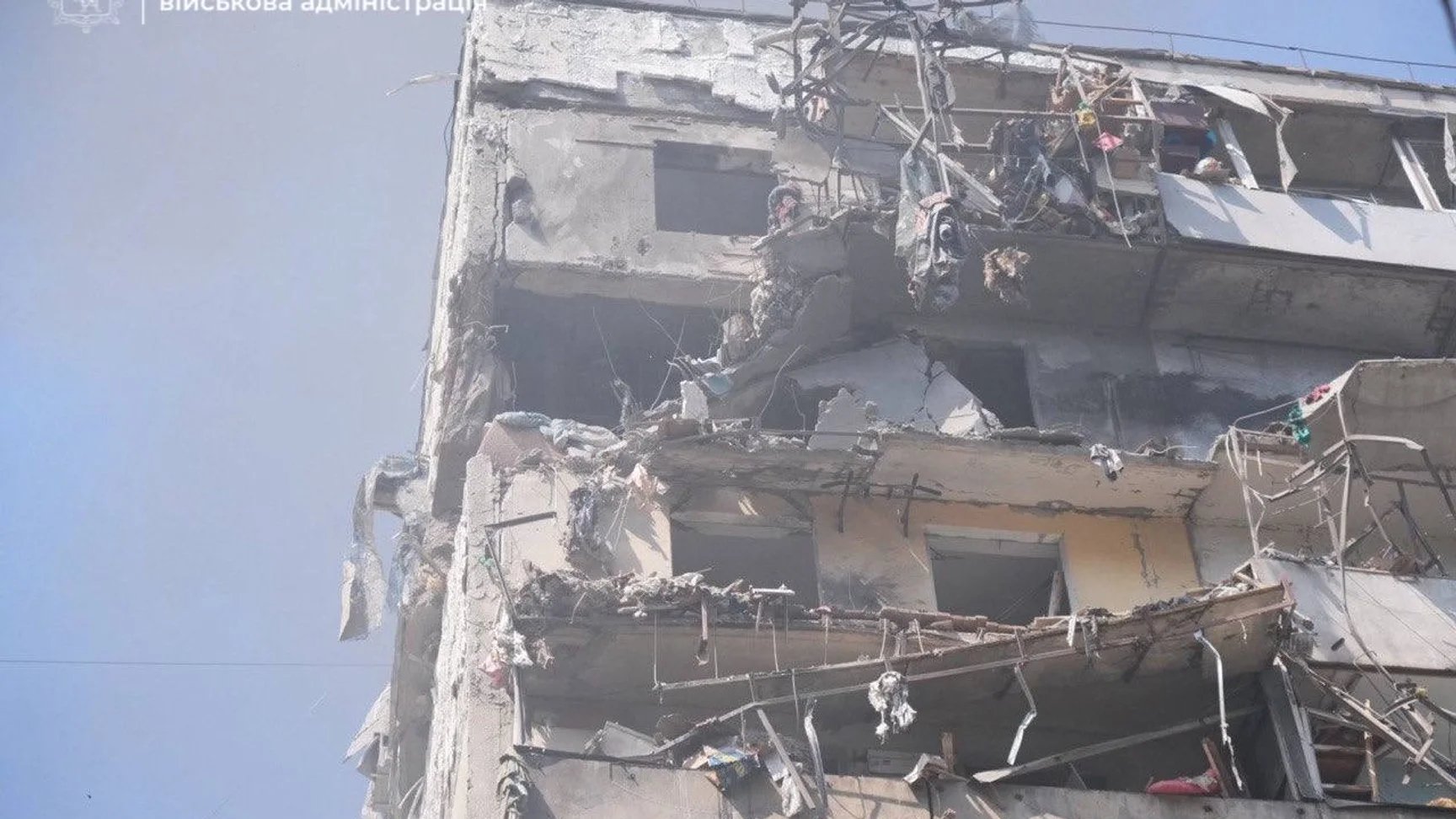 Russian strikes on Zaporizhzhia: victim and fire