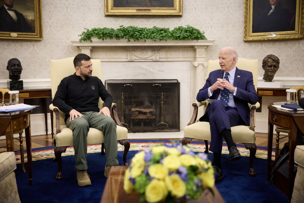 Zelensky to end US visit without strike approval