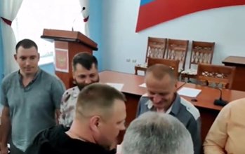 Russian passport in Kherson: 23 people and collaborator Saldо
