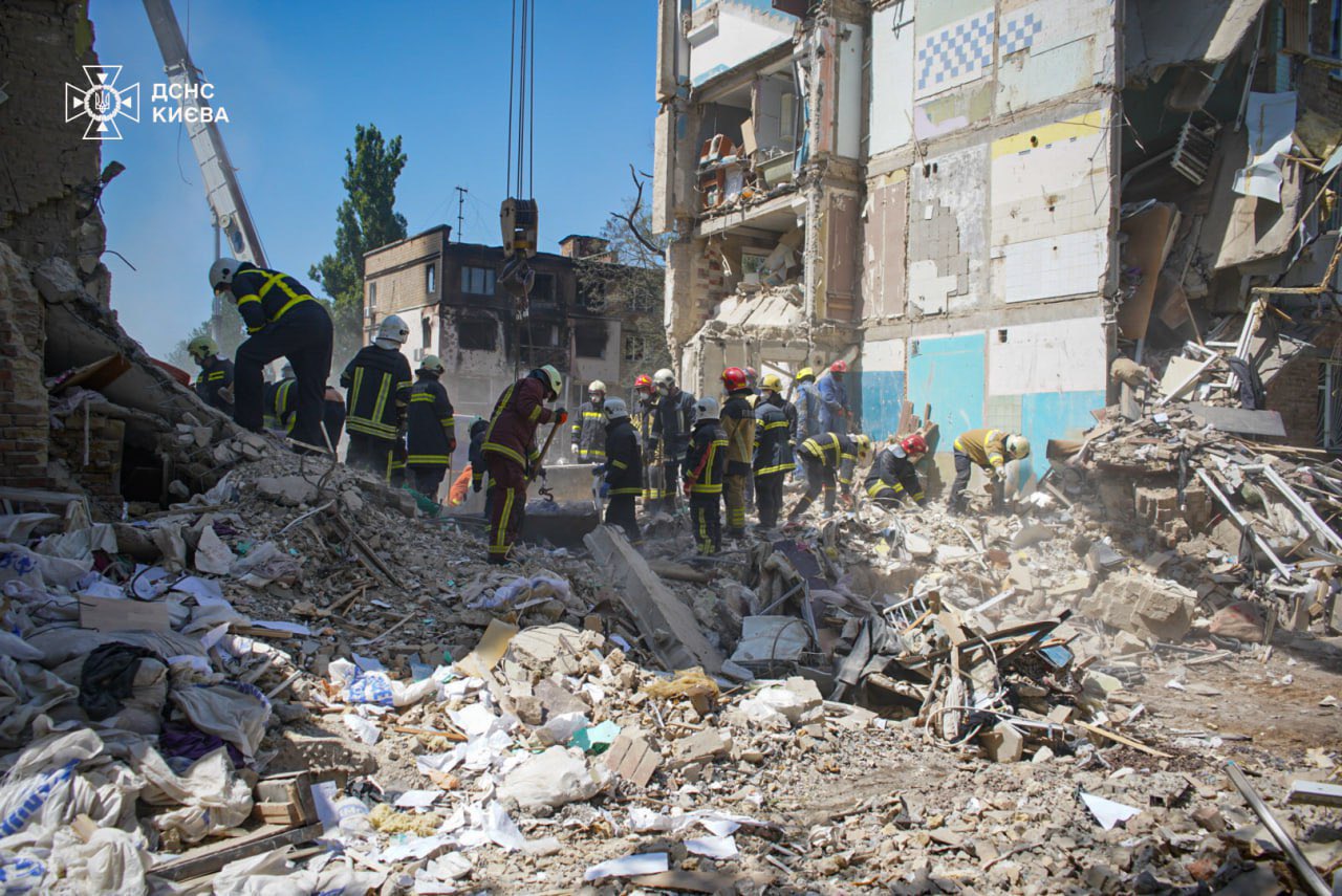 Kyiv death toll rises to 33 after Russian strike