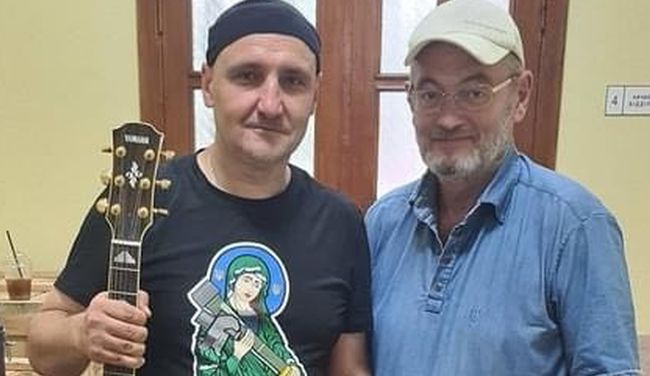 Foma from ‘Mandry’ and Nechyporuk on Ukraine’s Chance, the West, Music, Fashion, and Volunteers