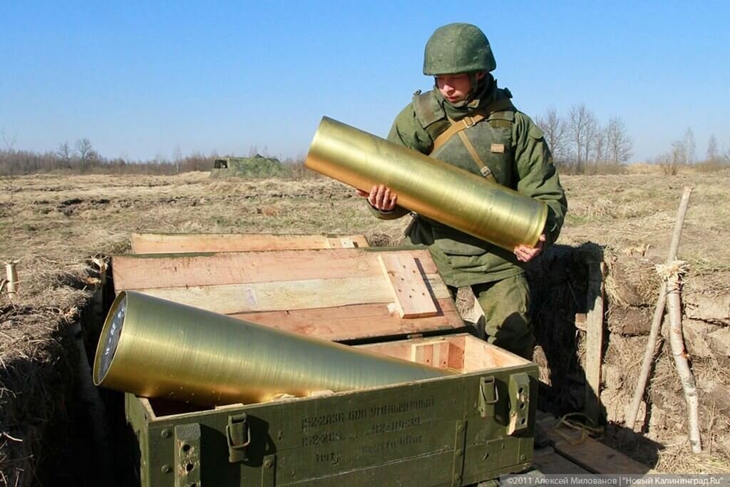 Russian artillerymen face defective propelling charges