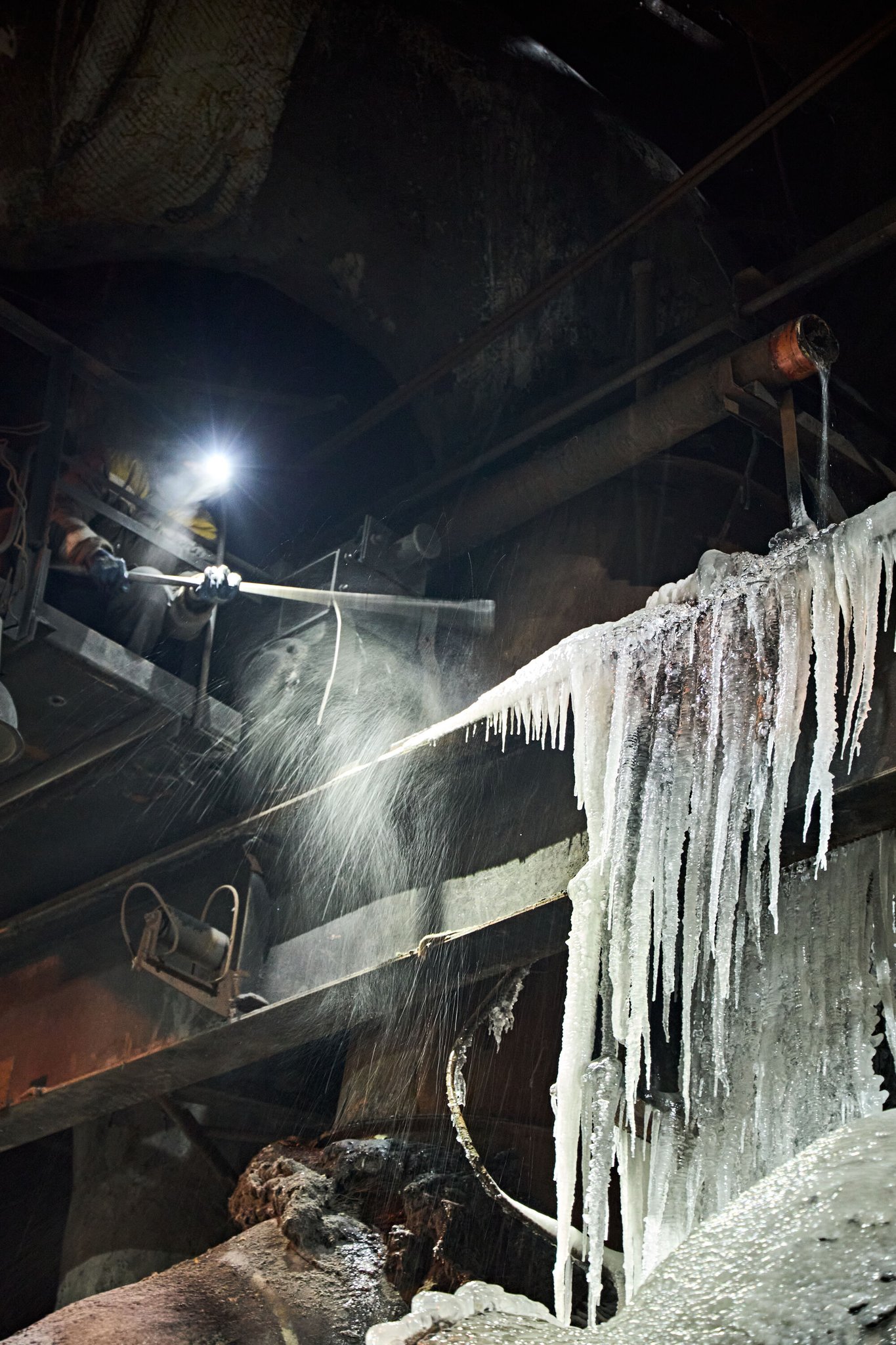 Losses and strikes hit Ukraine’s energy facilities