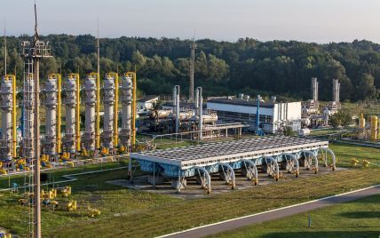 EU provides $58M loan to Naftogaz for winter gas, requires renewable reinvestment.