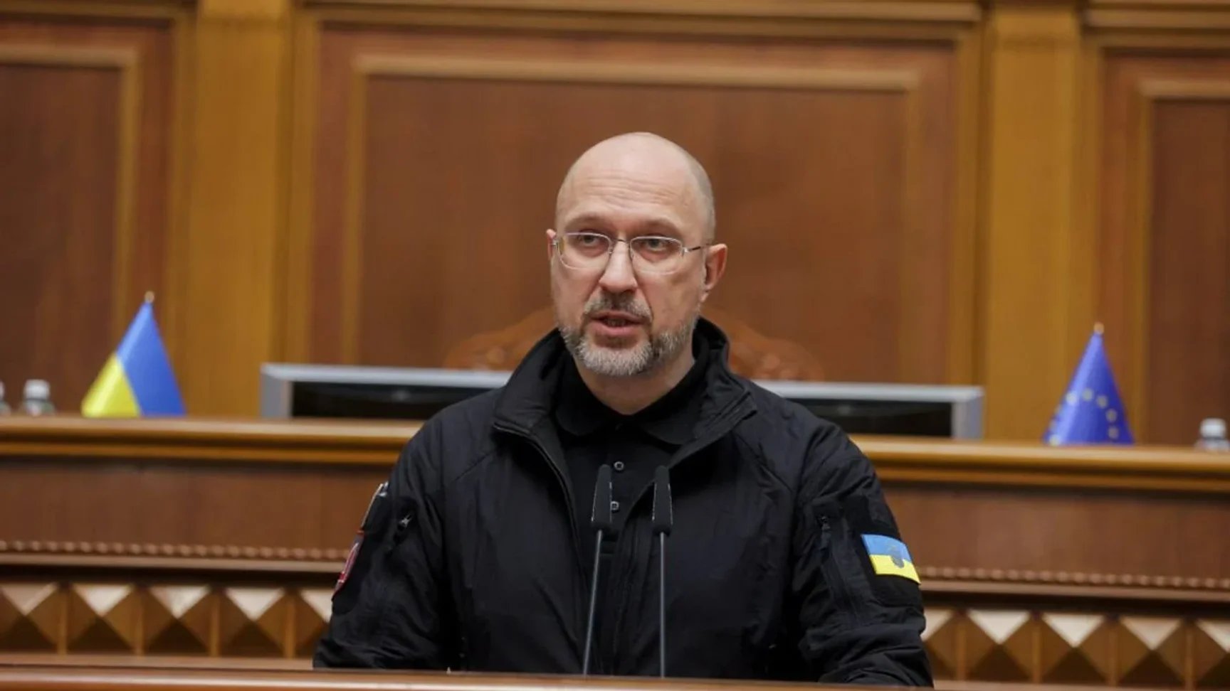 Ukraine’s Defense Chief: Focus on People, Not Just Equipment