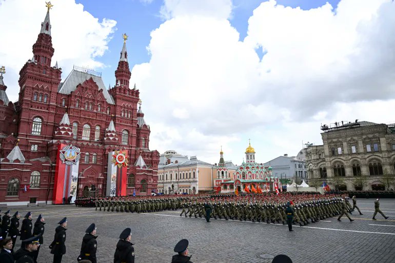 Russian warbloggers divided over mobilisation and freezing front lines