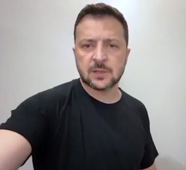 Zelensky urges partners to allow strikes on Russia