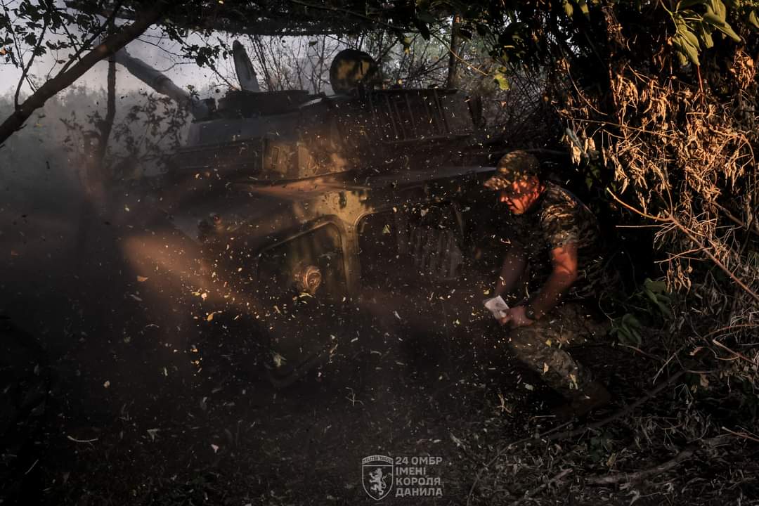 Artillery of 24th Mechanized Brigade Holds Off Time Yar Offensive