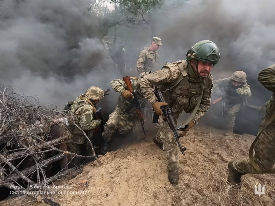 Psychological obstacle course for new Ukrainian recruits