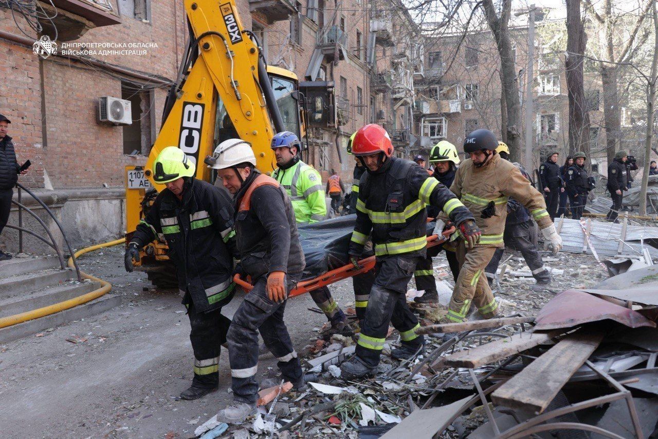 Russian Attacks on Dnipro Kill 5, Injure 46