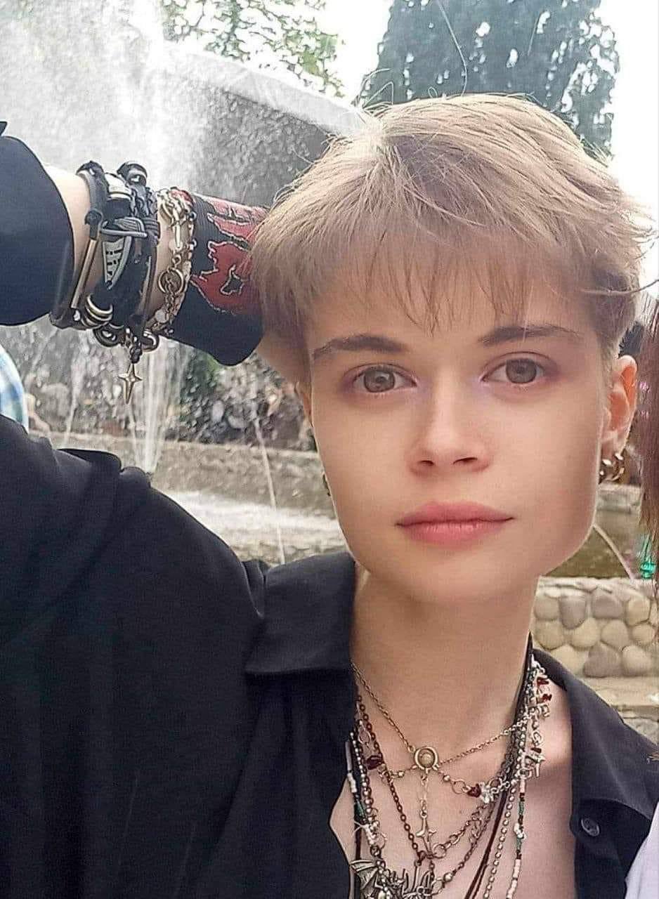 Russia kills 18-year-old artist in Kharkiv