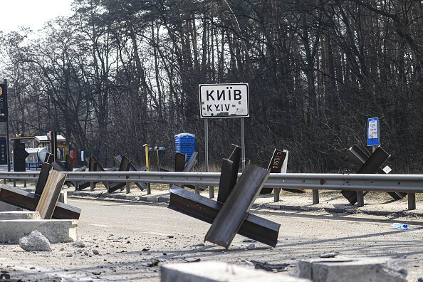 Ukrainian soldiers clear Russian troops from Mala Rogan village near Kharkiv
