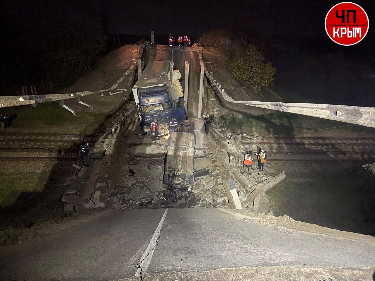 Bridge collapsed above railway in occupied Crimea