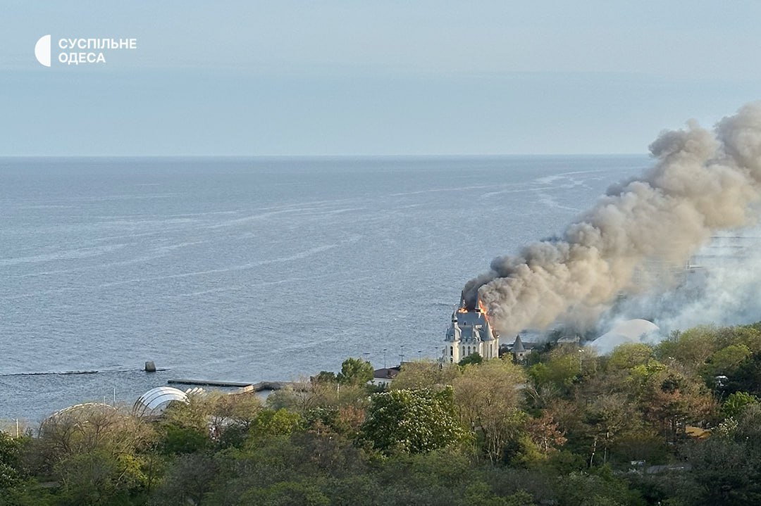 Russian attack on Odesa: two dead, child among injured