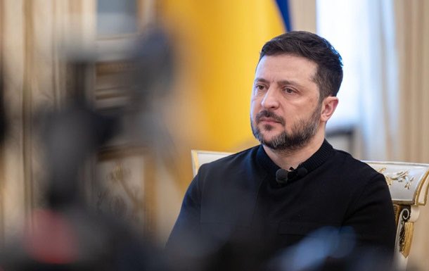 Zelenskyy Rejects Putin’s Ceasefire Bid to Protect May 9 Parade