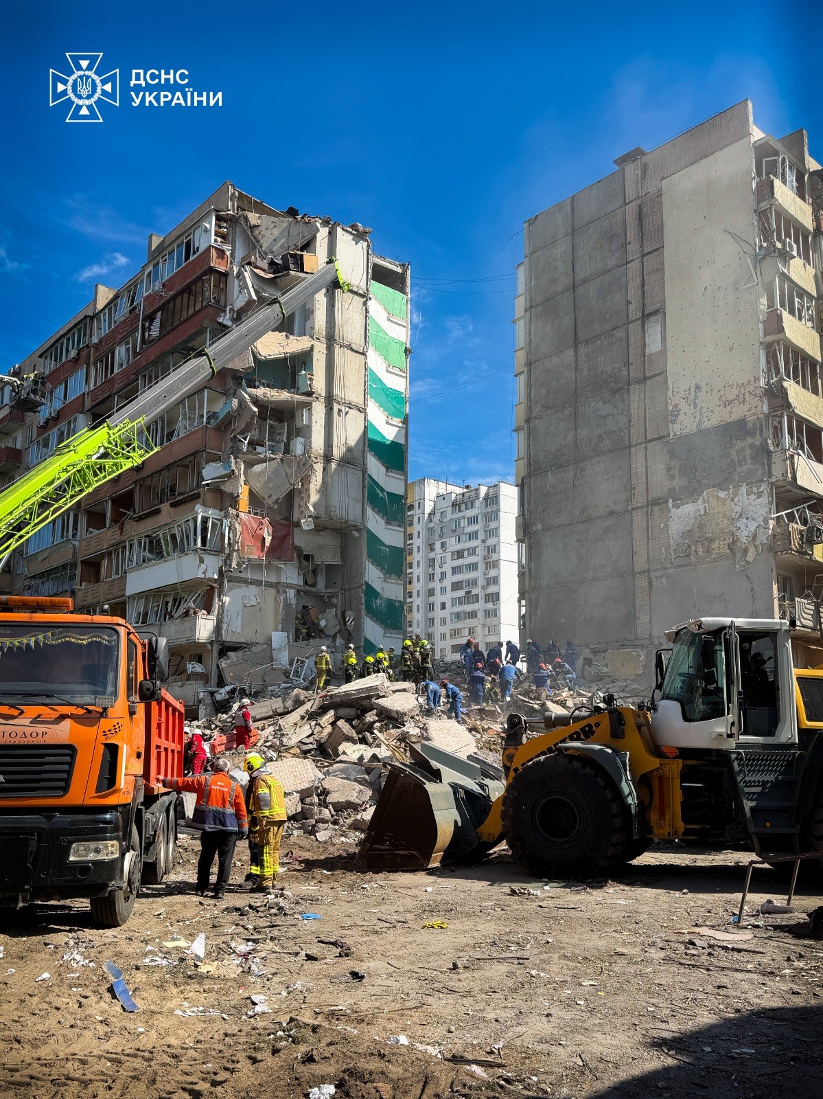 Russia’s Massive Attack on Kyiv: 8 Dead, Including a Child