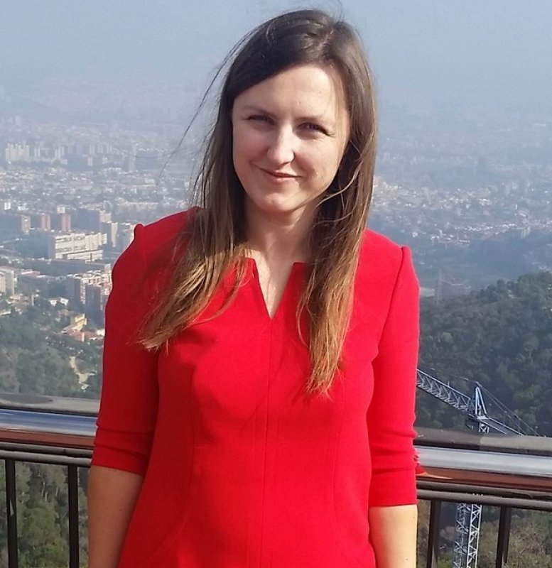 Mother sentenced to six years for data sharing