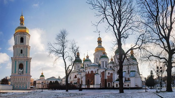 Russian troops prepare airstrike on St. Sophia Cathedral in Kyiv