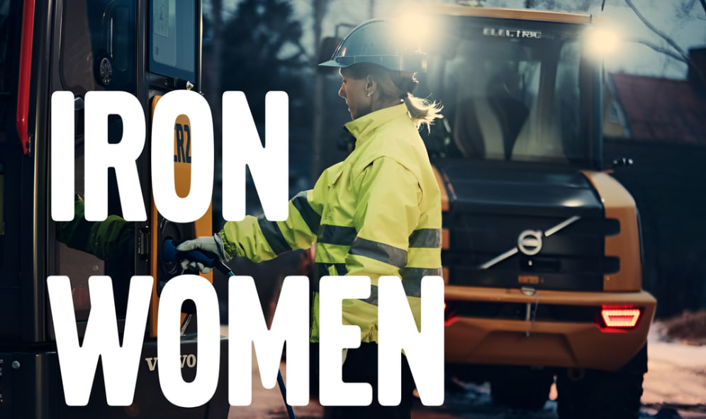 Ukraine to Train Women to Operate Excavators to Address Labor Shortage