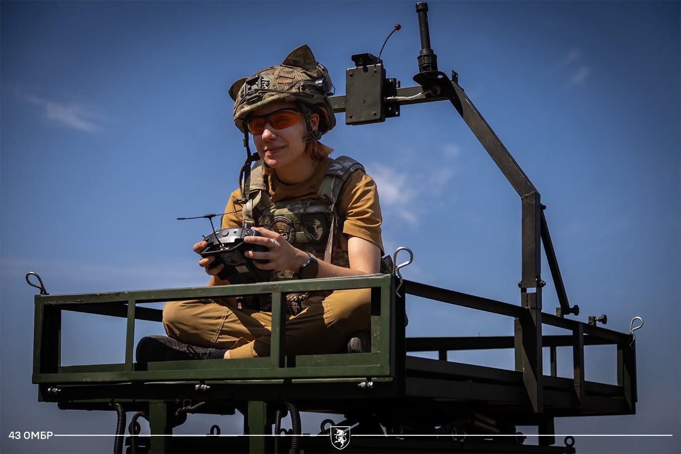 StandWithUkraine and support our defenders