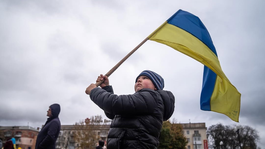 President Zelenskyy visits Kherson on third anniversary of de-occupation