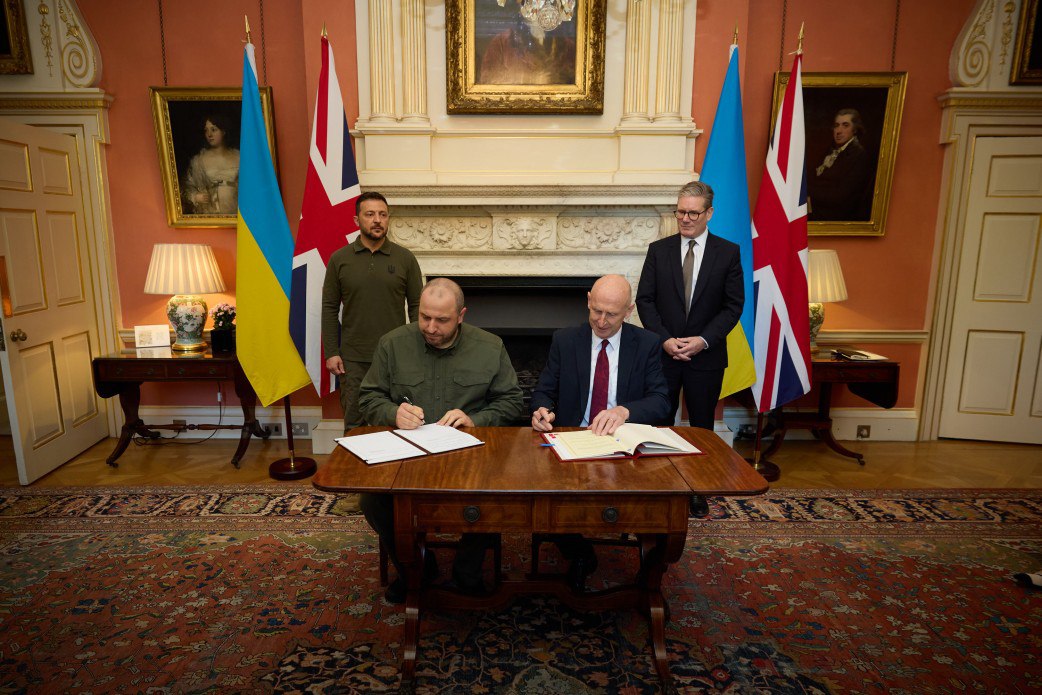UK to invest £2bn in joint weapons production